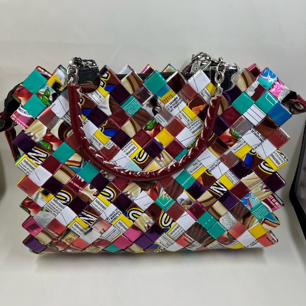 Naihui Ollin  Magazine Artsy bag with Bubble Gum wrappers coin purse!